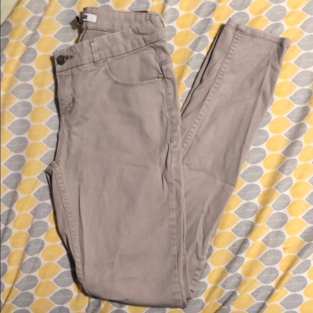 Forever 21 Khaki Pant